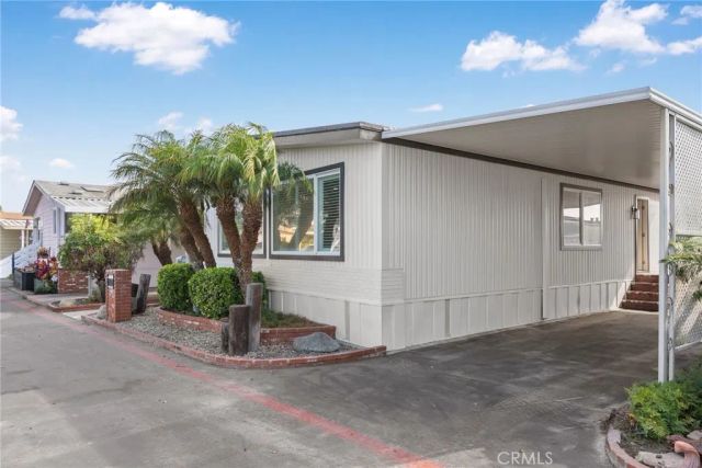 16222 Monterey 379, Huntington Beach, CA 92649