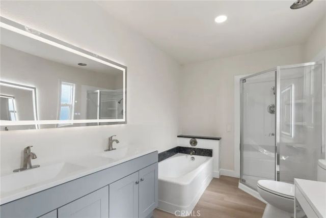 16222 Monterey 379, Huntington Beach, CA 92649