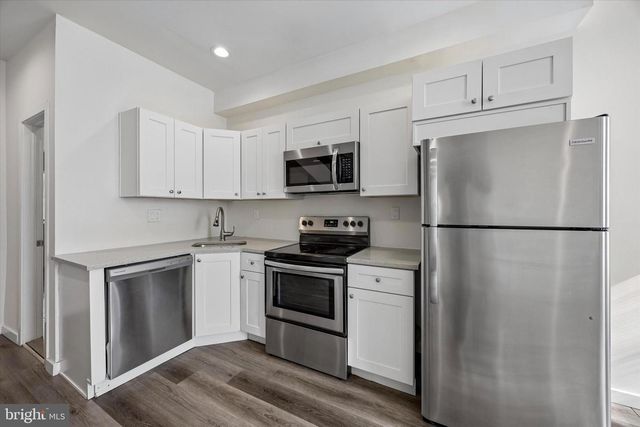 2018 N CLEVELAND ST, Philadelphia, PA 19121