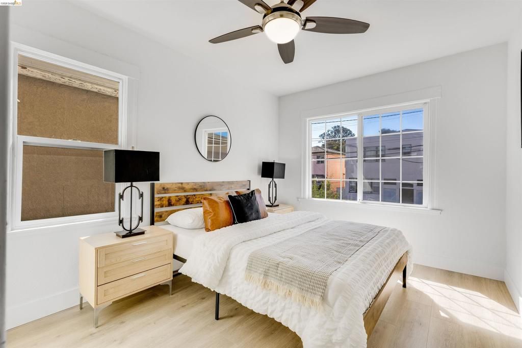 Image 20 of property listing at 2517 79th Ave, Oakland, CA 94605