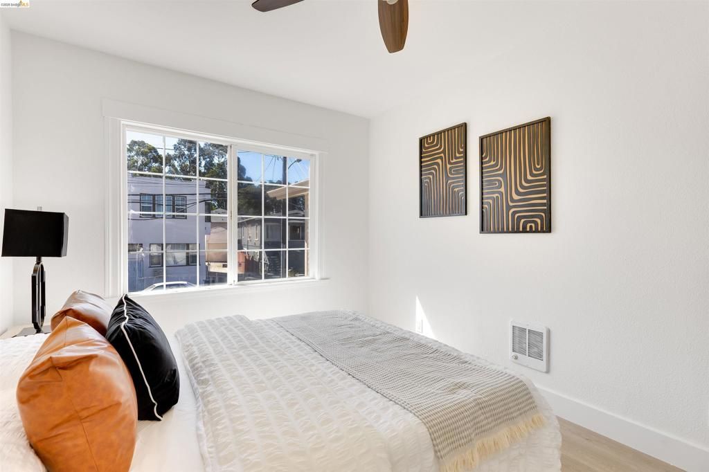 Image 22 of property listing at 2517 79th Ave, Oakland, CA 94605