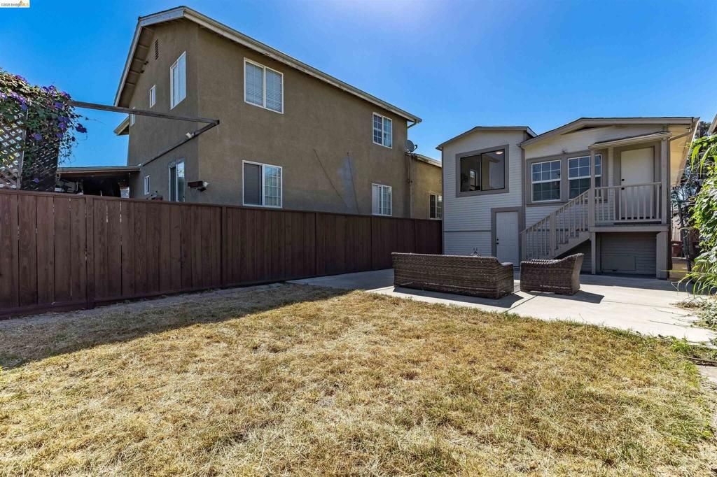 Image 32 of property listing at 2517 79th Ave, Oakland, CA 94605