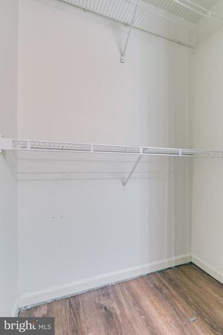 1589 WOODCREST DR, Reston, VA 20194