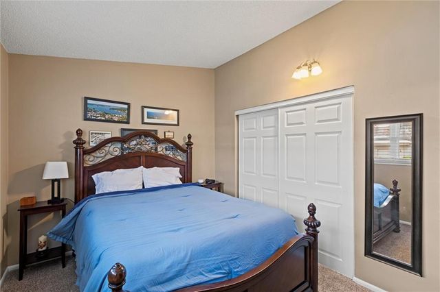 809 Cimarron Trail, Belton, MO 64012