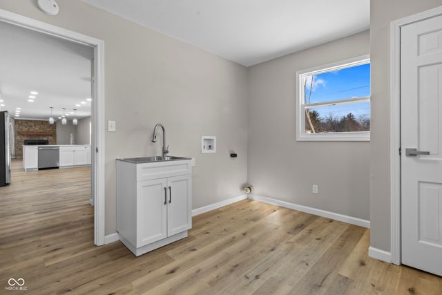 1104 Woodbridge Lane, Indianapolis, IN 46260