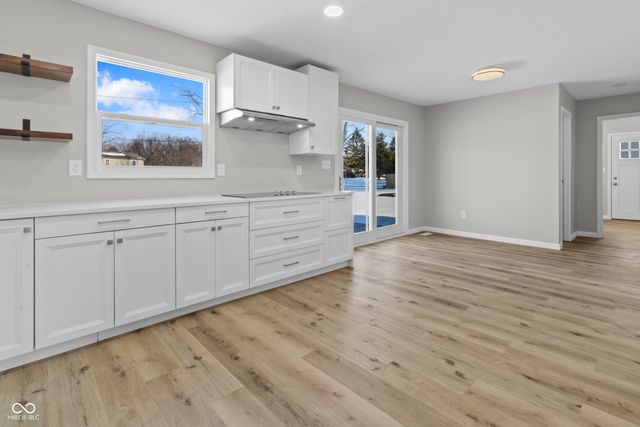 1104 Woodbridge Lane, Indianapolis, IN 46260