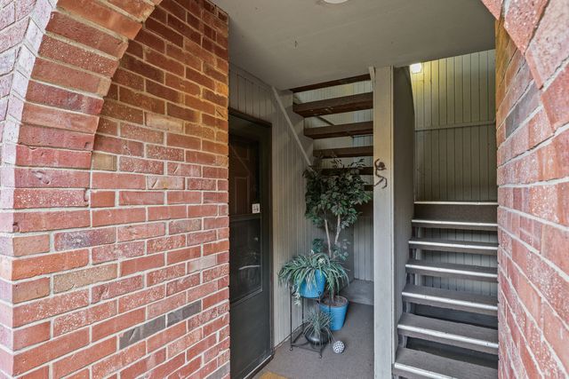 1304 Christopher Circle 1, Urbana, IL 61802