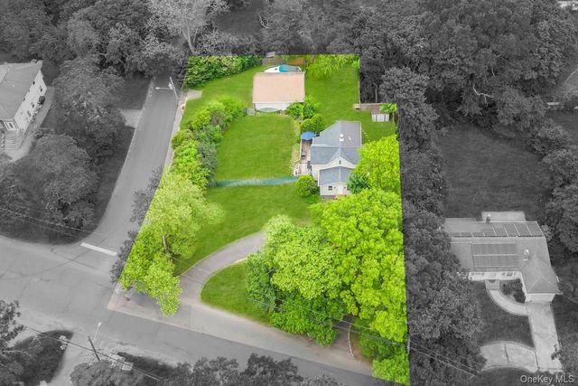 2506 Pond Road, Ronkonkoma, NY 11779