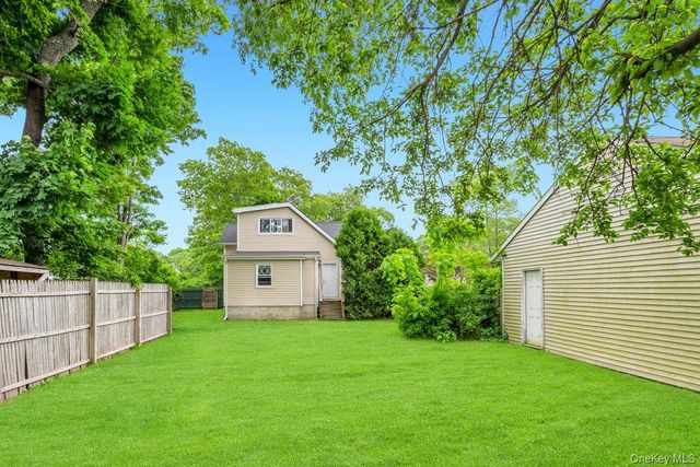 2506 Pond Road, Ronkonkoma, NY 11779