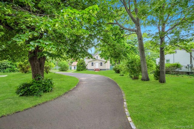 2506 Pond Road, Ronkonkoma, NY 11779