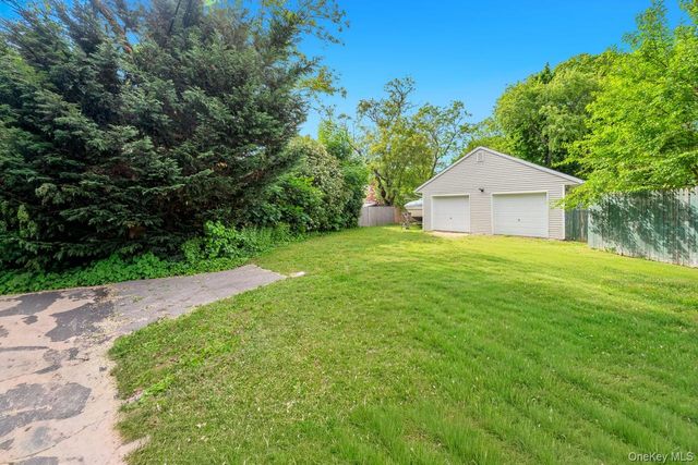 2506 Pond Road, Ronkonkoma, NY 11779