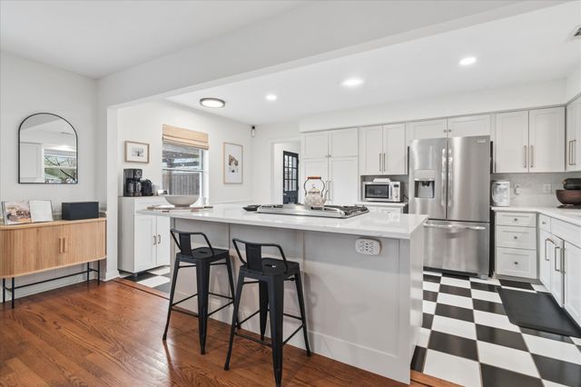 11631 Saxon Street, Dallas, TX 75218