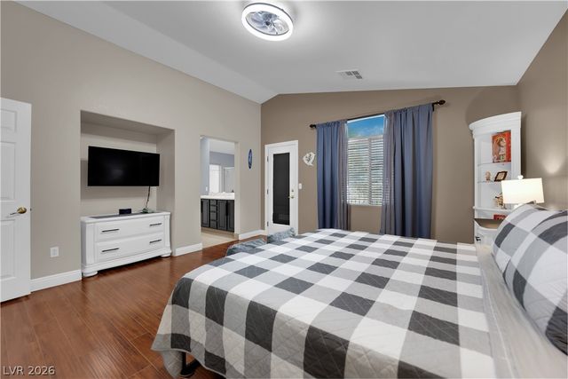 7044 Somera Way, Las Vegas, NV 89113