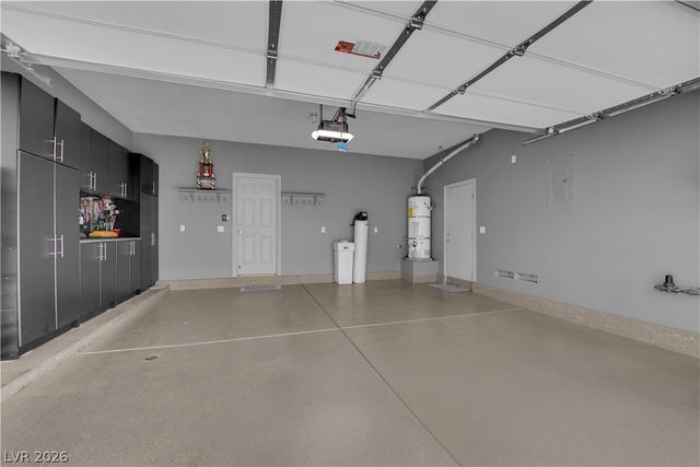 7044 Somera Way, Las Vegas, NV 89113