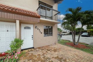 1809 SW 107th Ave 2710, Miami, FL 33165