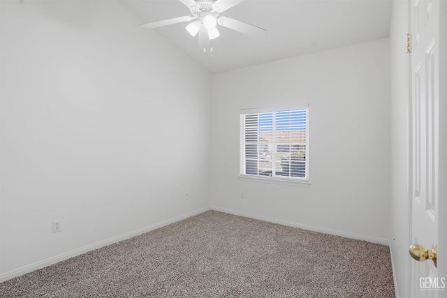 4202 Silver Maple Court, Bakersfield, CA 93313