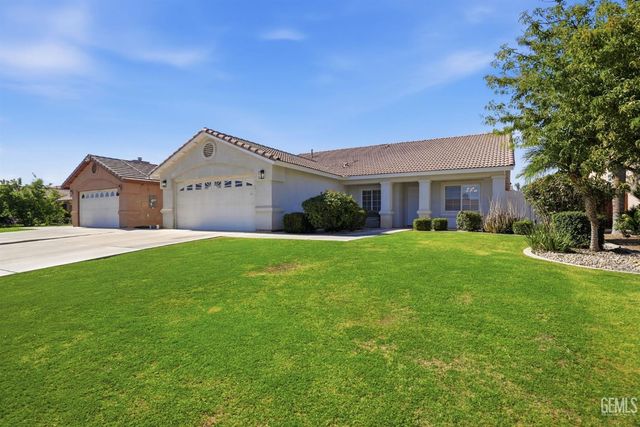 4202 Silver Maple Court, Bakersfield, CA 93313
