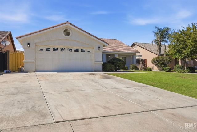 4202 Silver Maple Court, Bakersfield, CA 93313