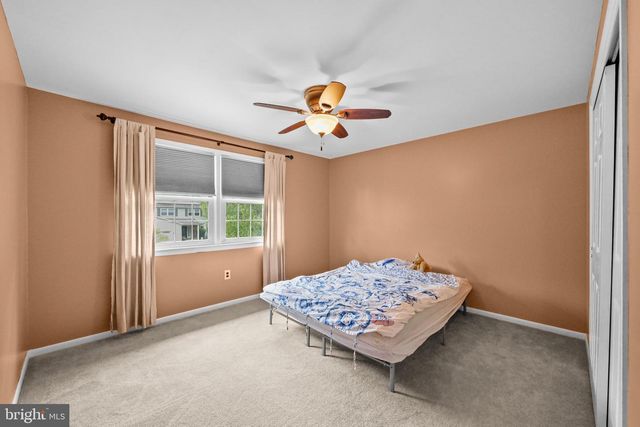511 PERRY DR., Mount Laurel, NJ 08054