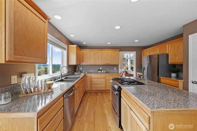 11521 42nd Place SE, Snohomish, WA 98290