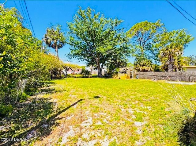 1504 Wildrose Lane, Daytona Beach, FL 32117