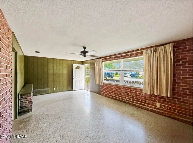 1504 Wildrose Lane, Daytona Beach, FL 32117