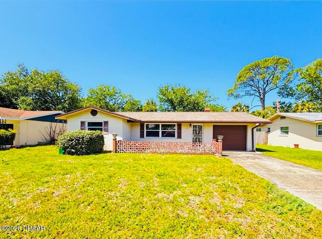 1504 Wildrose Lane, Daytona Beach, FL 32117