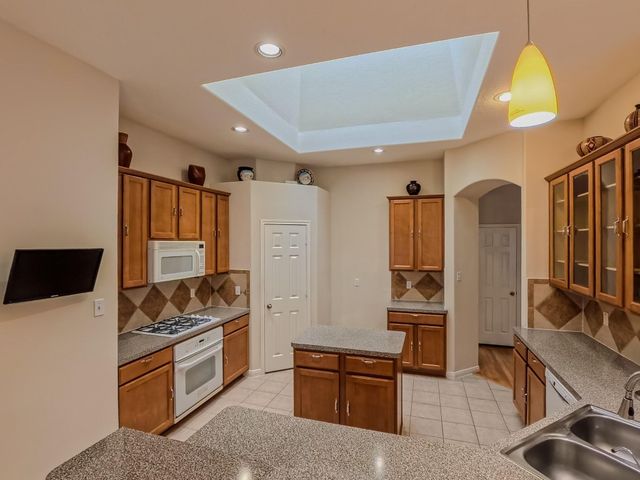 15811 Sandisfield Lane, Houston, TX 77084