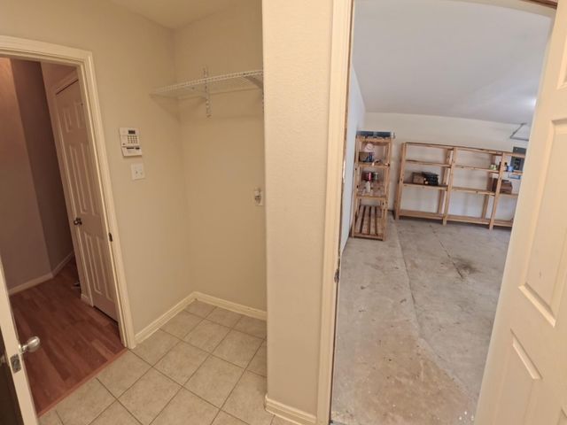 15811 Sandisfield Lane, Houston, TX 77084