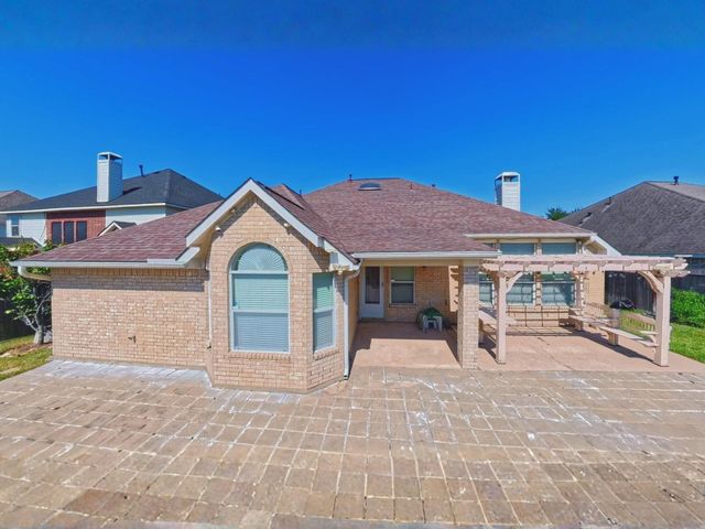 15811 Sandisfield Lane, Houston, TX 77084