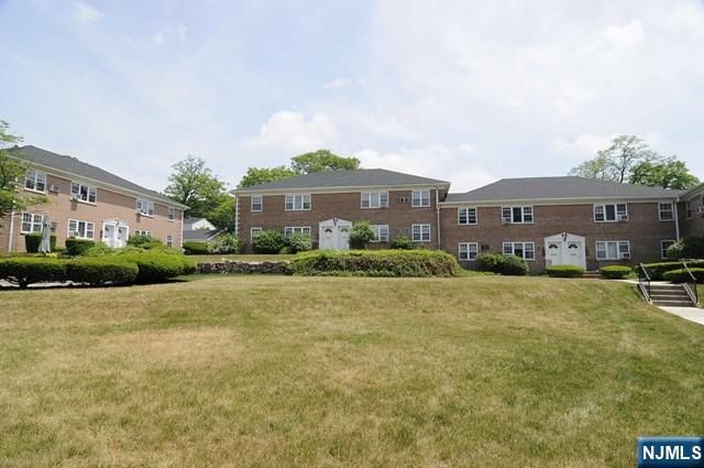 5 Heights Road M-1, Ridgewood, NJ 07450