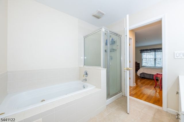 30 Federal Hill Rd 8, Pompton Lakes Boro, NJ 07442