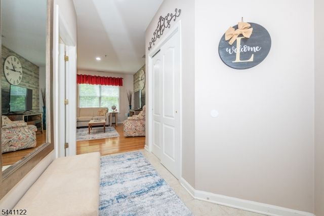 30 Federal Hill Rd 8, Pompton Lakes Boro, NJ 07442