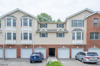 30 Federal Hill Rd 8, Pompton Lakes Boro, NJ 07442