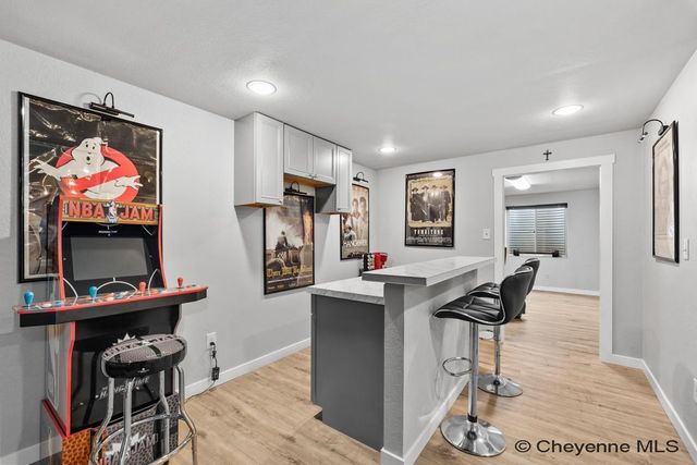 721 CREIGHTON ST, Cheyenne, WY 82009