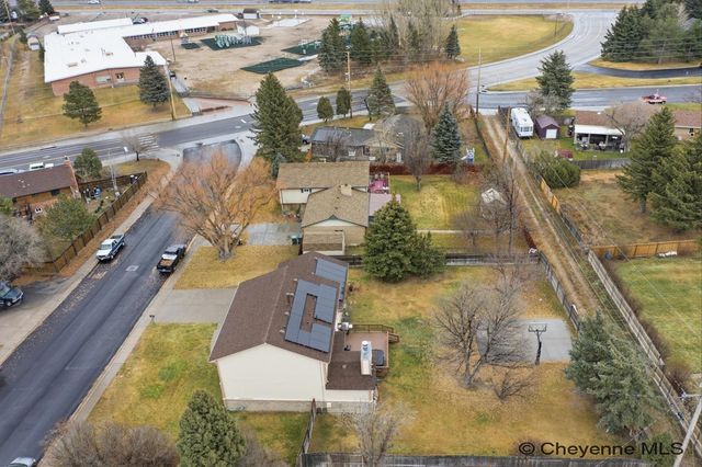 721 CREIGHTON ST, Cheyenne, WY 82009