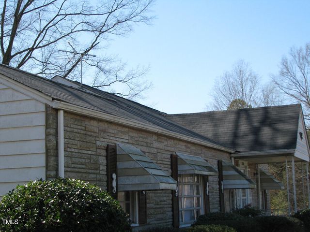 2206 E Club Boulevard, Durham, NC 27704