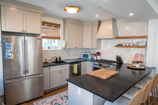 81 Race Street, Charleston, SC 29403