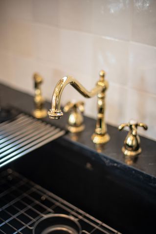 81 Race Street, Charleston, SC 29403