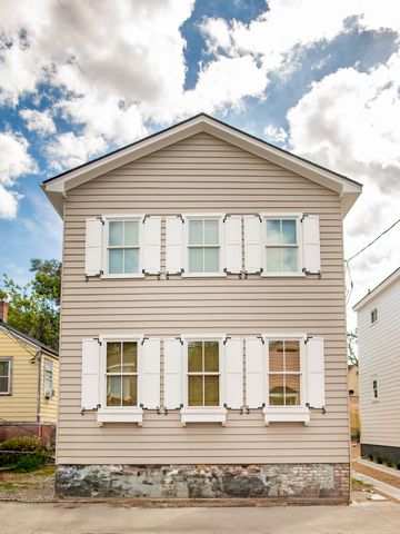 81 Race Street, Charleston, SC 29403