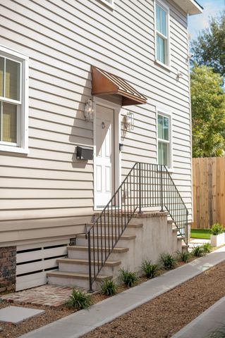 81 Race Street, Charleston, SC 29403
