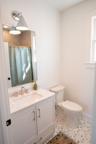 81 Race Street, Charleston, SC 29403