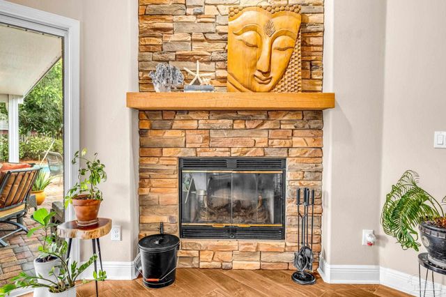 5357 Galberry Ln, Gulf Breeze, FL 32563