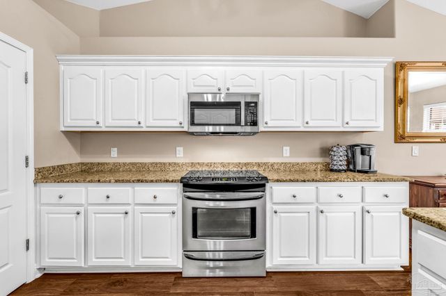 5357 Galberry Ln, Gulf Breeze, FL 32563