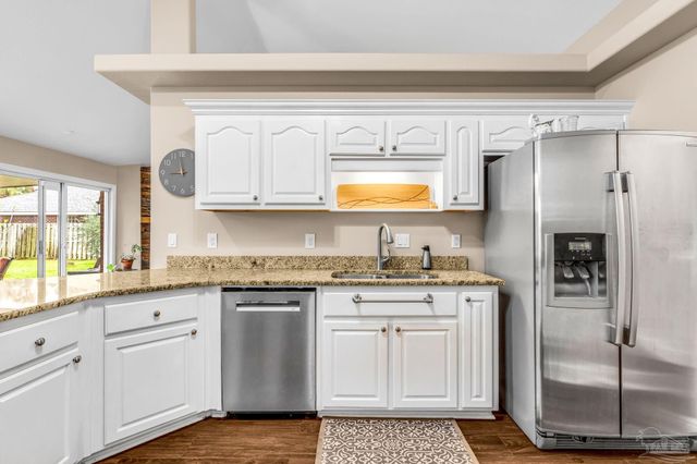 5357 Galberry Ln, Gulf Breeze, FL 32563