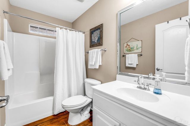 5357 Galberry Ln, Gulf Breeze, FL 32563