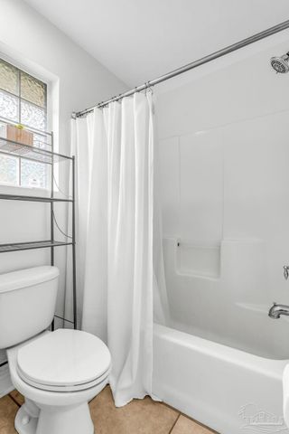 5357 Galberry Ln, Gulf Breeze, FL 32563