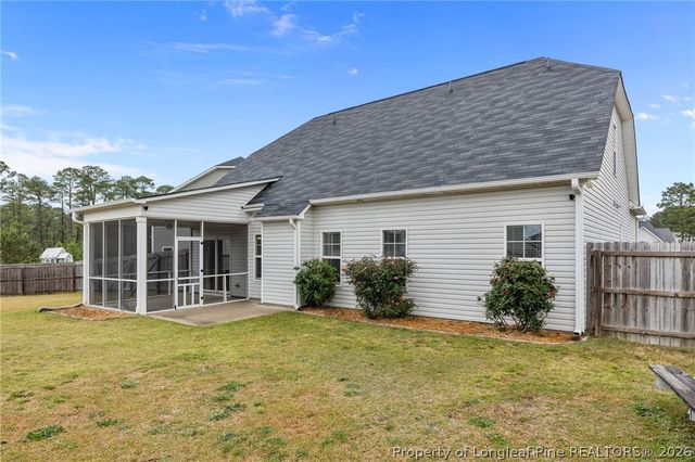 3049 N Kilchattan Drive, Fayetteville, NC 28306