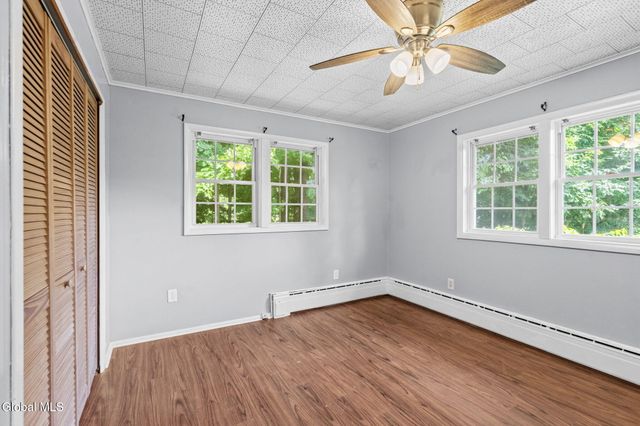 1141 Meadowdale Road, Altamont, NY 12009
