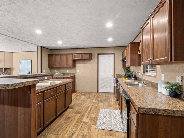 308 Tanglewood Loop, Deridder, LA 70634